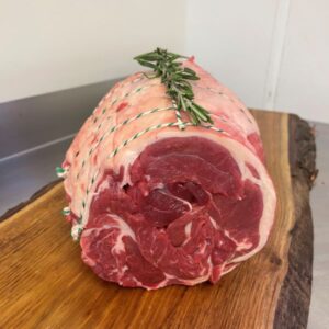NORFOLK LAMB ROLLED SHOULDER