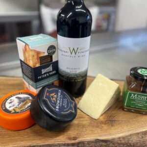 CHEESE & WINE GIFT HAMPER