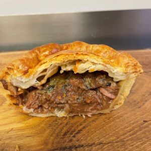 BEEF & STILTON PIE
