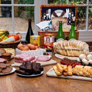 LUXURY WELCOME HAMPER